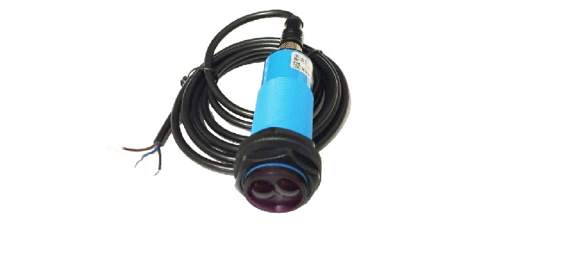 Оптический датчик E3F3-DS50P1-G PNP NO